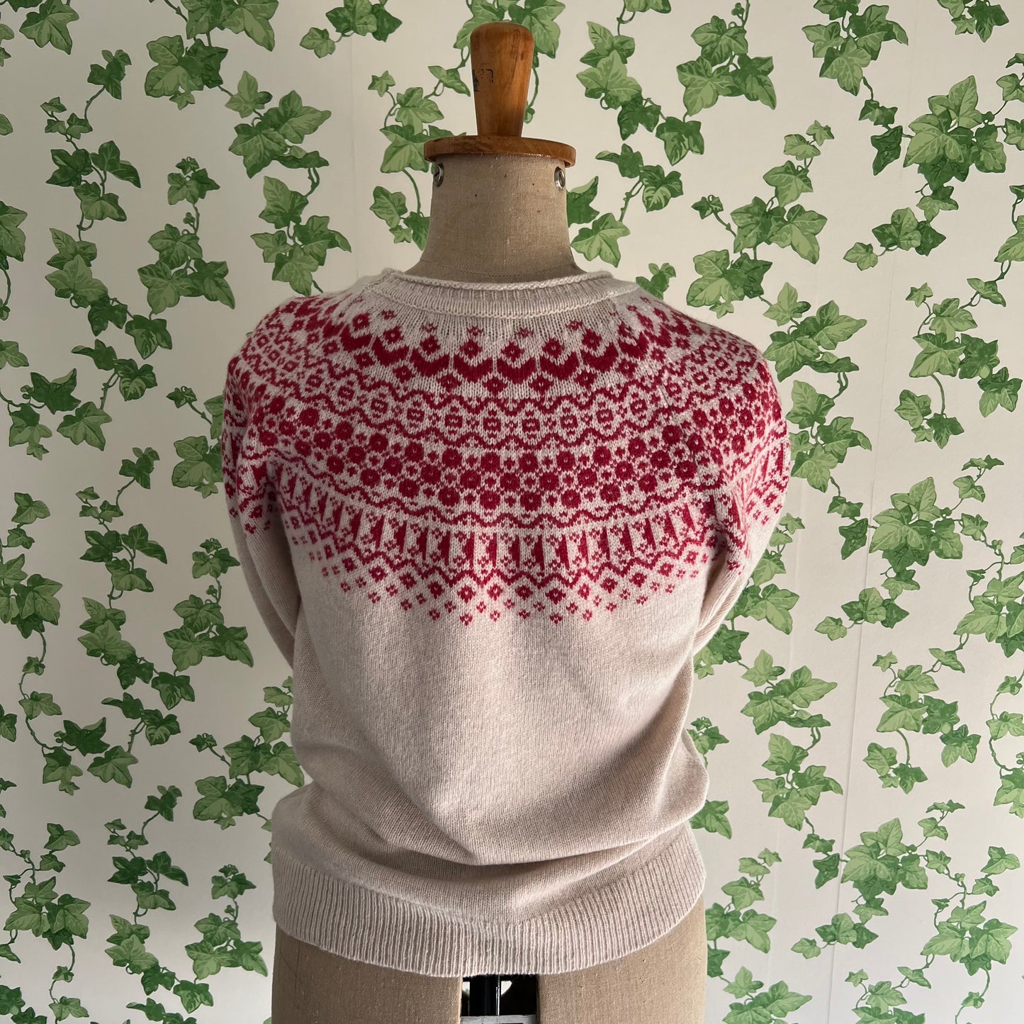 Fair Isle Style Wool Jumper Nougat & Raspberry Red S New