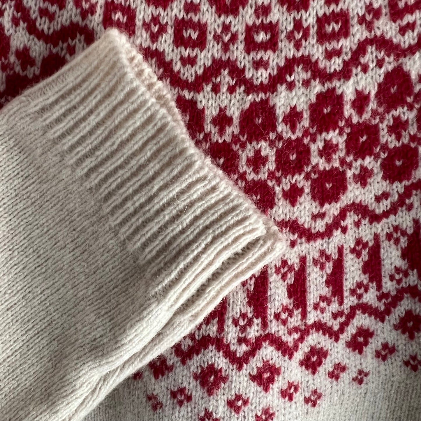 Fair Isle Style Wool Jumper Nougat & Raspberry Red S New