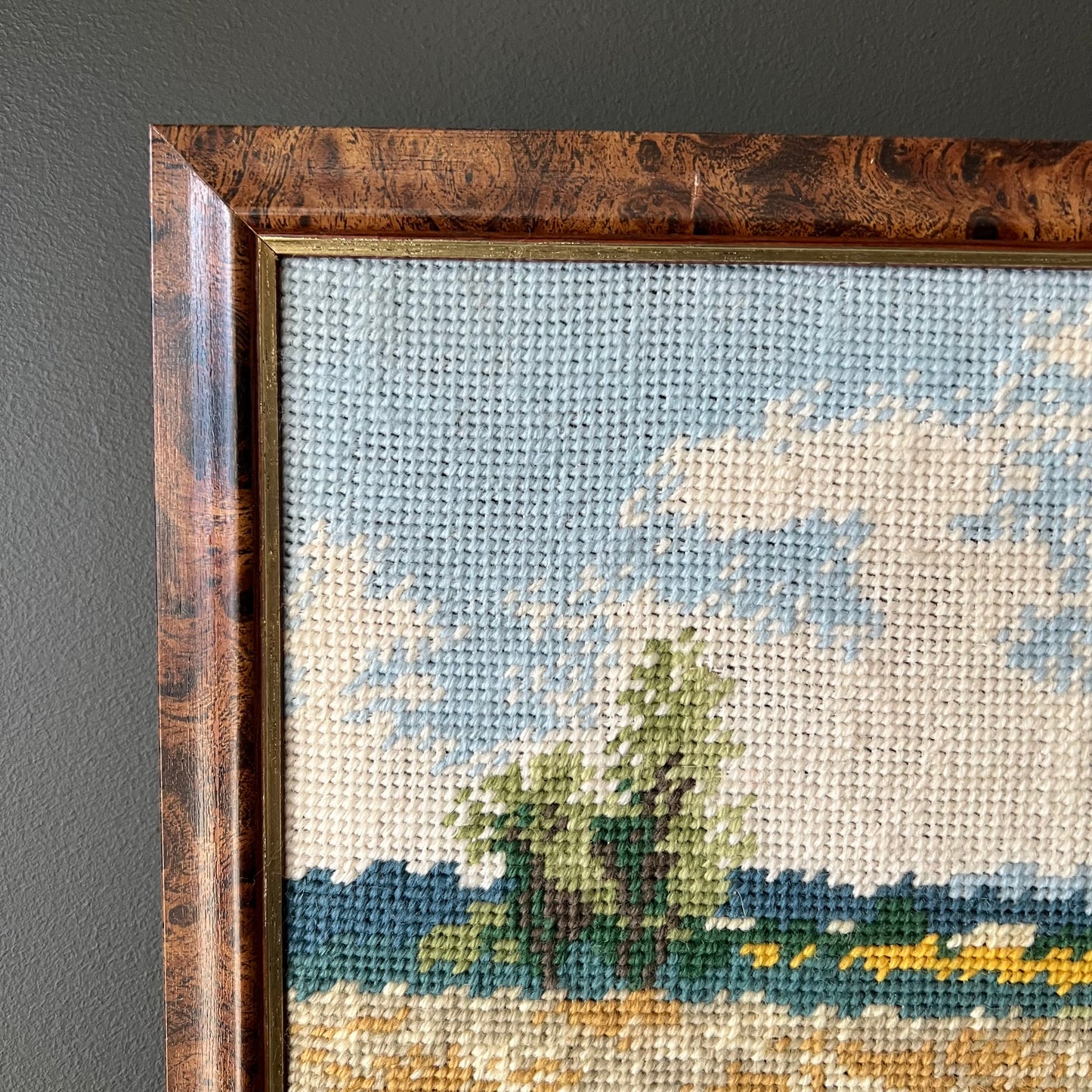 Vintage Cottage in the Countryside Tapestry