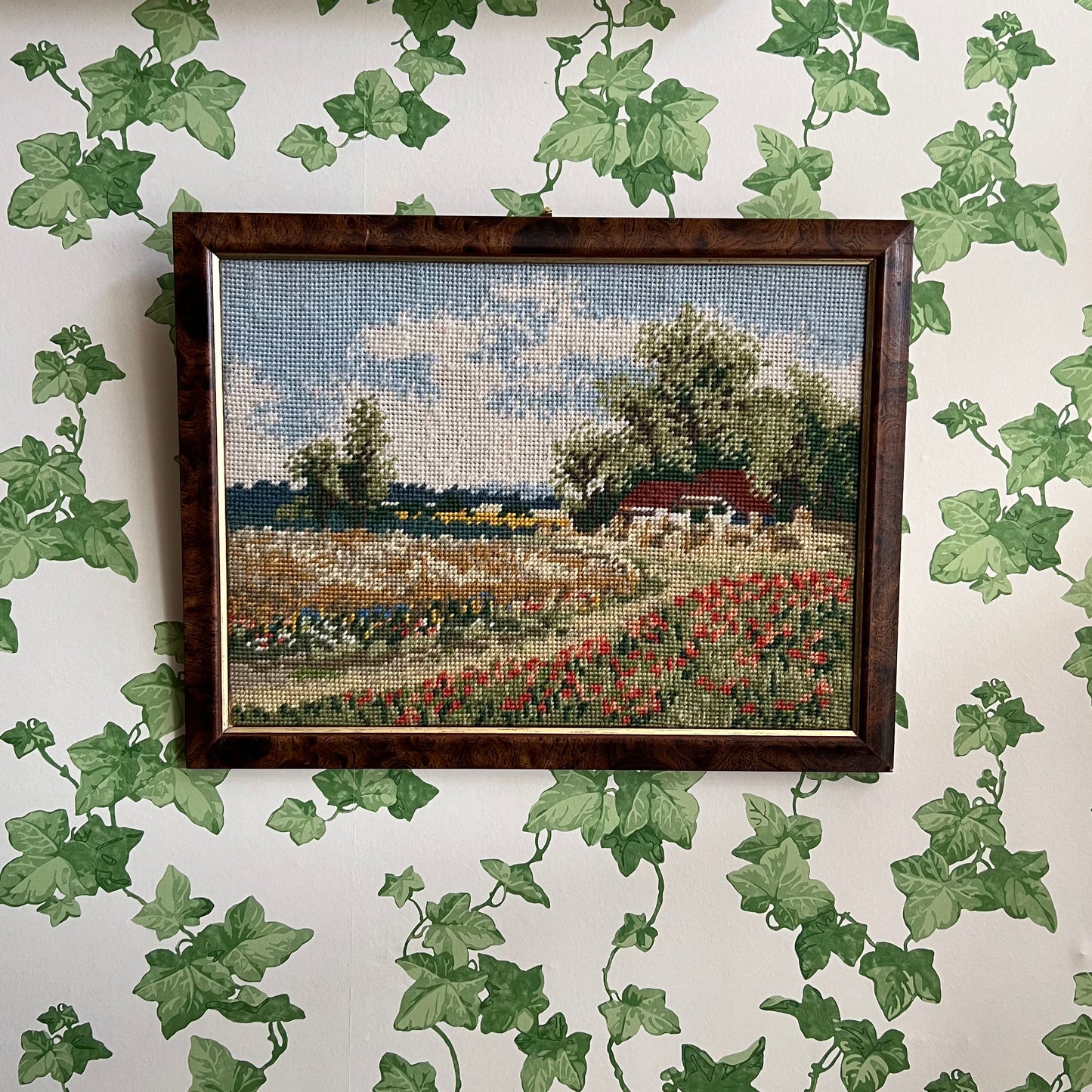 Vintage Cottage in the Countryside Tapestry